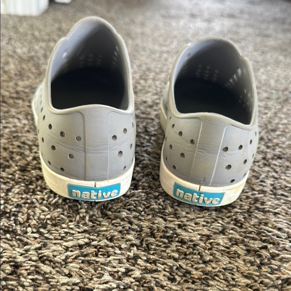 Native Shoes - Picture 2 of 3